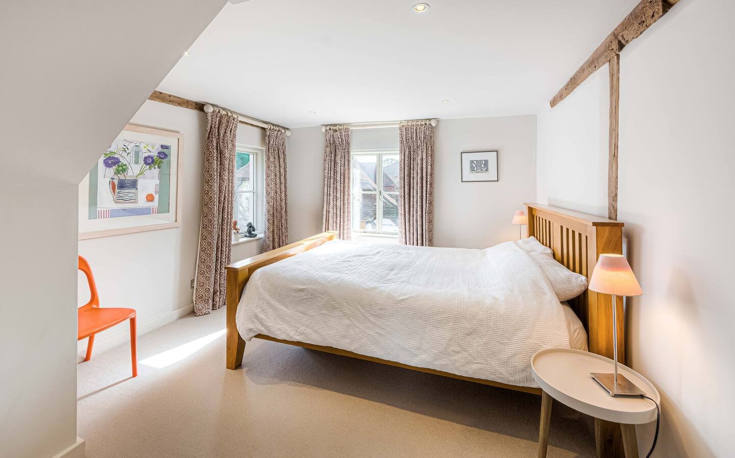 Country House with Swimming Pool and Tennis Court