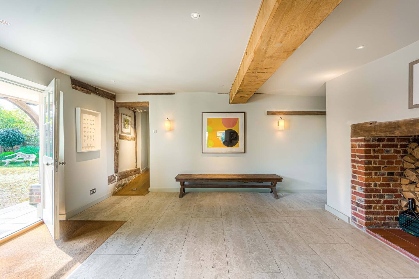 Country House with Swimming Pool and Tennis Court