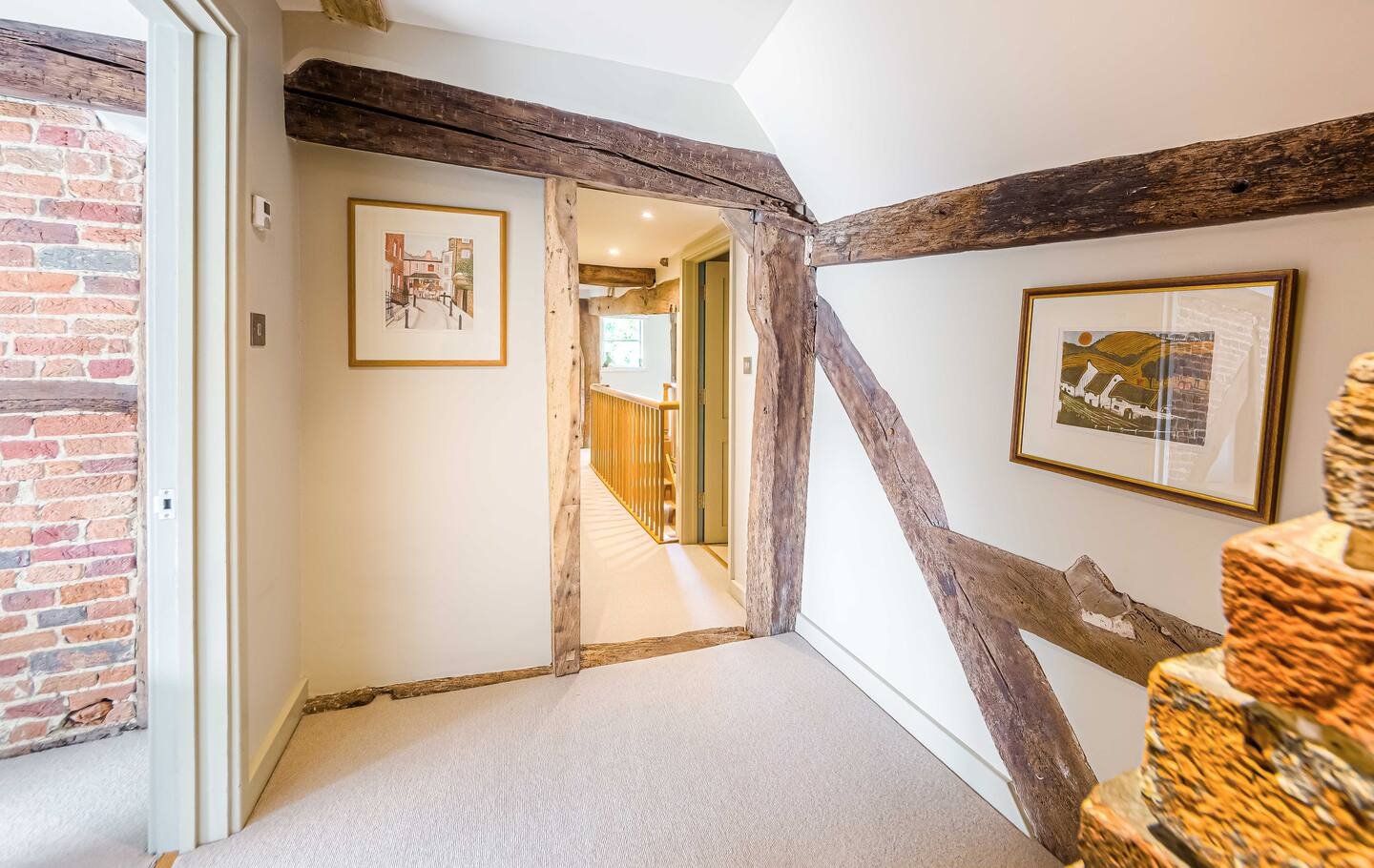 Country House with Swimming Pool and Tennis Court